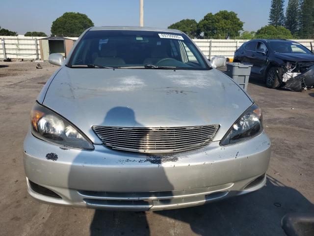 4T1BE32K12U545254 - 2002 TOYOTA CAMRY LE SILVER photo 5