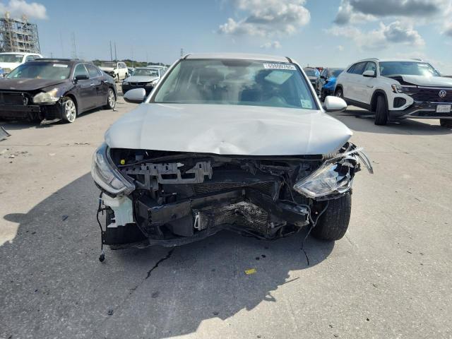 3KPC24A3XKE039695 - 2019 HYUNDAI ACCENT SE ვერცხლისფერი ფოტო 5