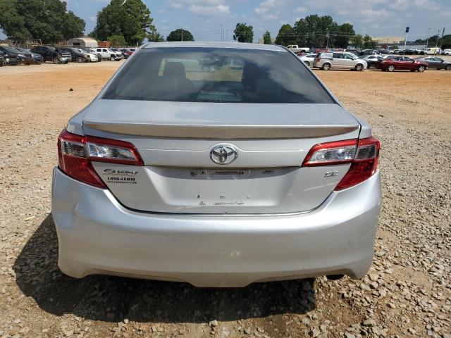4T1BF1FK3CU172845 - 2012 TOYOTA CAMRY BASE SILVER photo 6