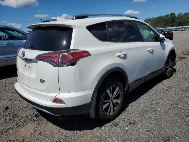JTMRFREV2HJ115218 - 2017 TOYOTA RAV4 XLE WHITE photo 3