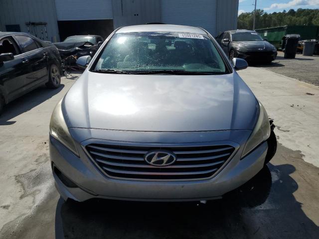 5NPE24AF0GH304503 - 2016 HYUNDAI SONATA SE 银色 照片 5