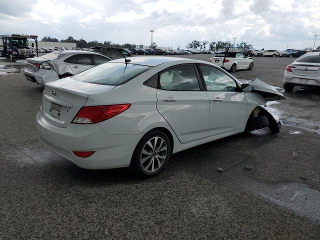 KMHCT4AE9HU364049 - 2017 HYUNDAI ACCENT SE WHITE photo 3