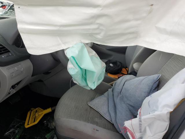 KMHCT4AE9HU364049 - 2017 HYUNDAI ACCENT SE WHITE photo 7