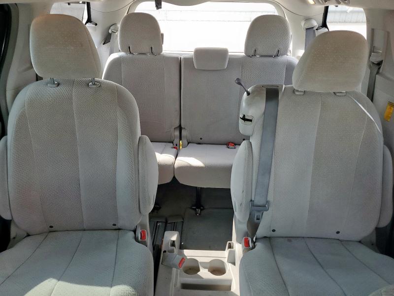 5TDKK3DC7ES483077 - 2014 TOYOTA SIENNA LE GRAY photo 10