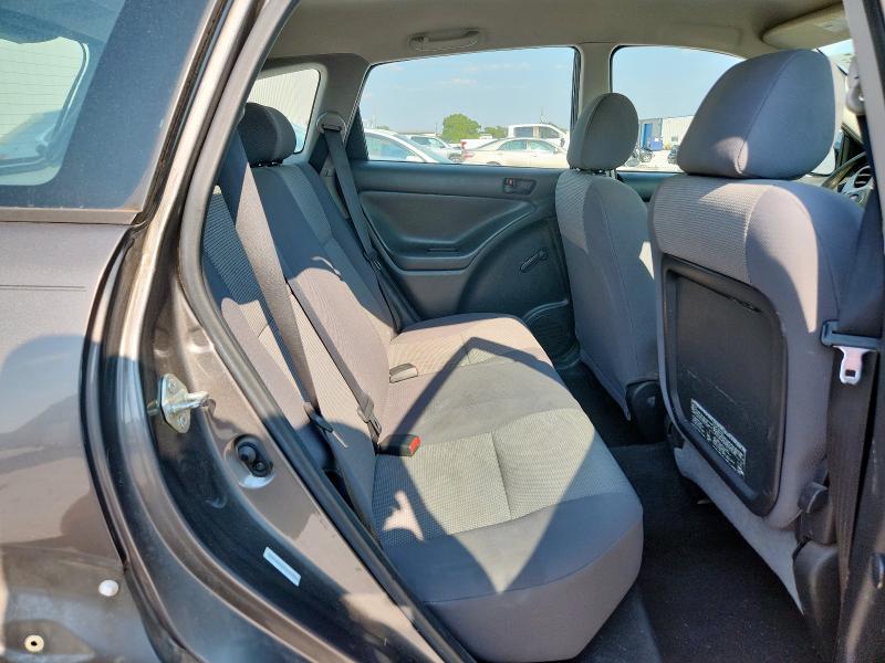 5Y2SL65848Z410258 - 2008 PONTIAC VIBE GRAY photo 11