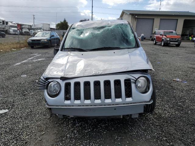 1C4NJRFB6HD175017 - 2017 JEEP PATRIOT LATITUDE GRAY photo 5