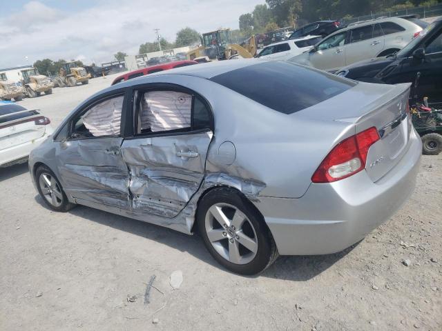 19XFA1F6XBE036801 - 2011 HONDA CIVIC LX-S 银色 照片 2