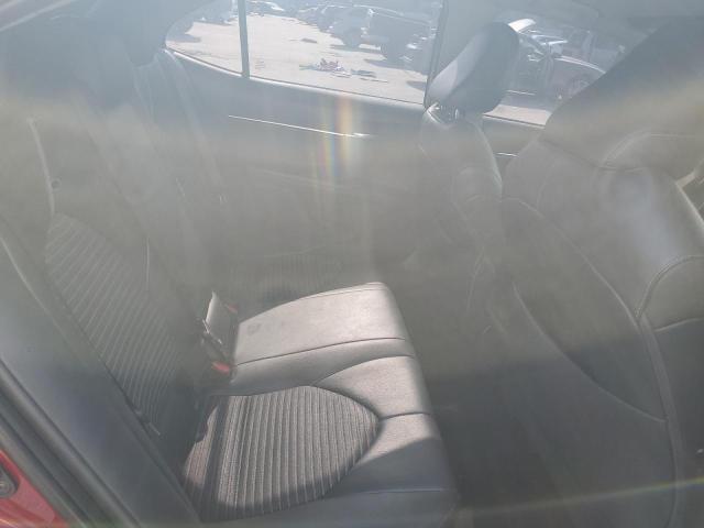 4T1B11HK7JU664030 - 2018 TOYOTA CAMRY L RED photo 10