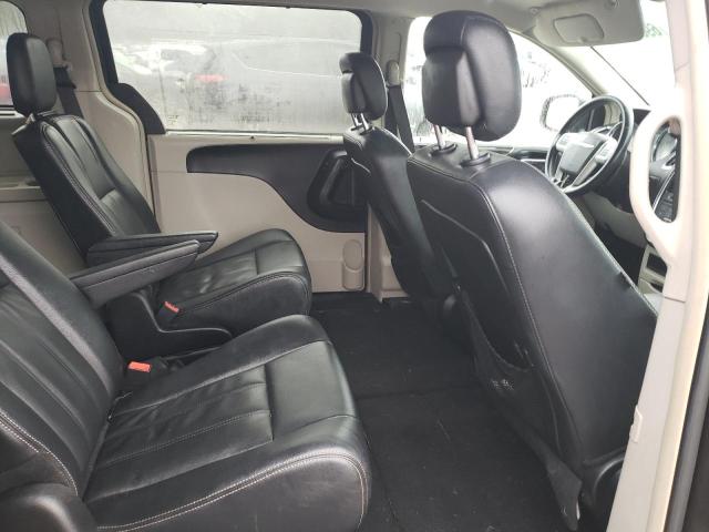 2C4RC1BG9FR754396 - 2015 CHRYSLER TOWN & COU TOURING GRAY photo 11