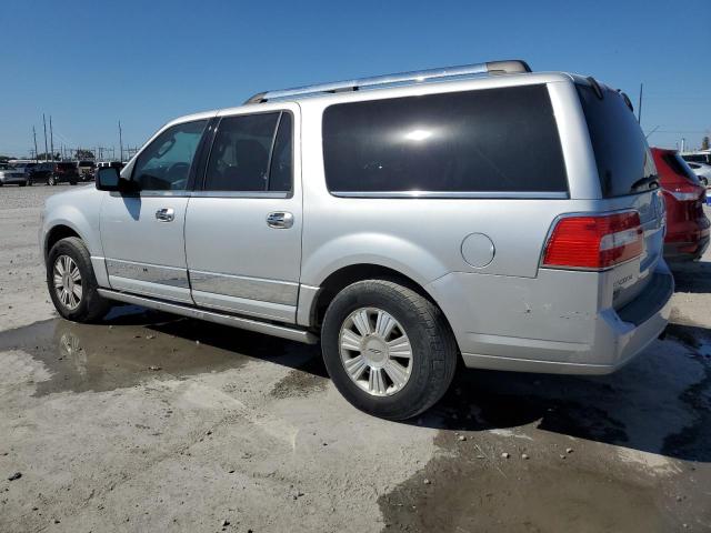 5LMJJ3J57AEJ01059 - 2010 LINCOLN NAVIGATOR L 银色 照片 2