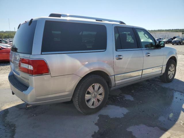 5LMJJ3J57AEJ01059 - 2010 LINCOLN NAVIGATOR L 银色 照片 3