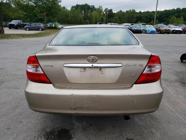 4T1BF30K02U513315 - 2002 TOYOTA CAMRY LE GOLD photo 6