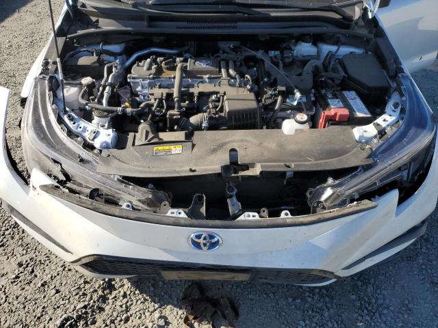 JTDBDMHE6RJ011354 - 2024 TOYOTA COROLLA LE WHITE photo 11