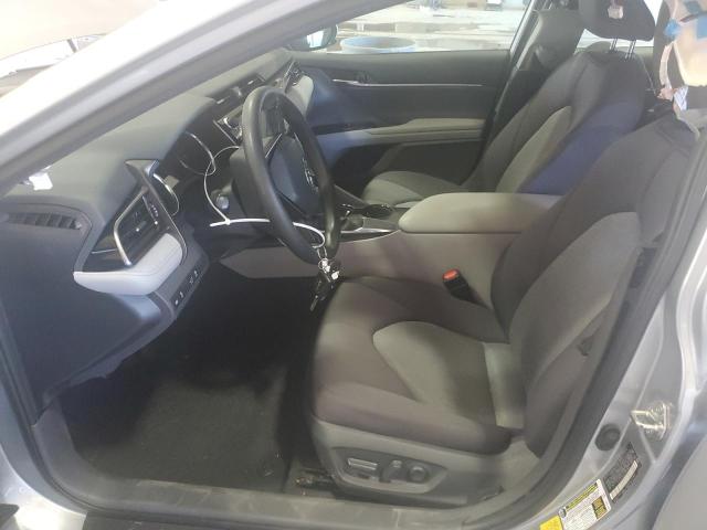 4T1C11AK5LU981063 - 2020 TOYOTA CAMRY LE SILVER photo 7