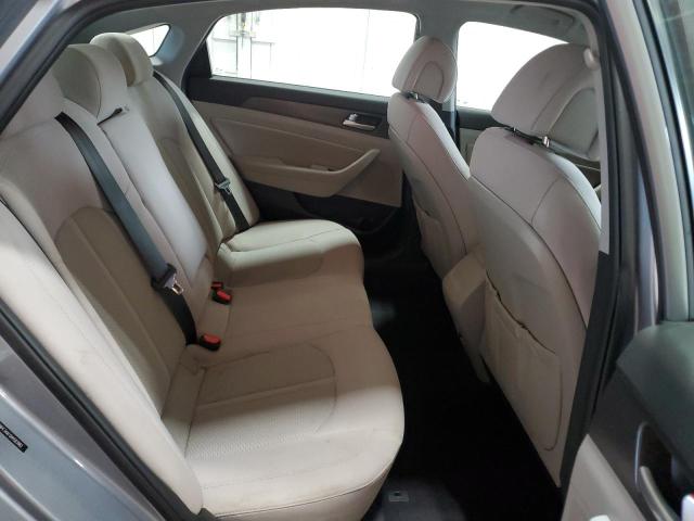 5NPE34AF0HH583983 - 2017 HYUNDAI SONATA SPORT ვერცხლისფერი ფოტო 10