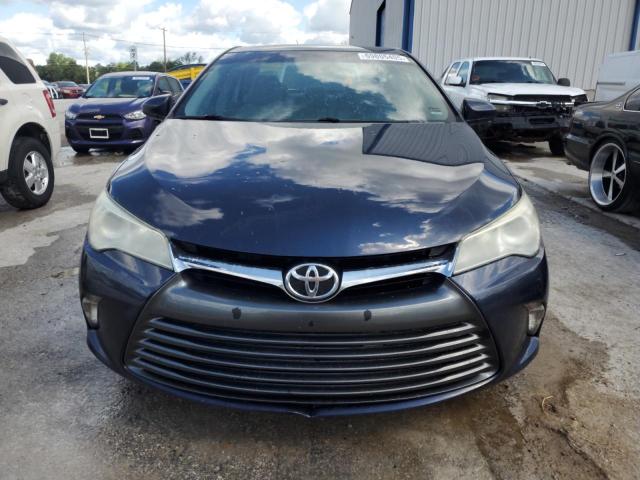 4T4BF1FK9GR529666 - 2016 TOYOTA CAMRY LE Көк фото 5