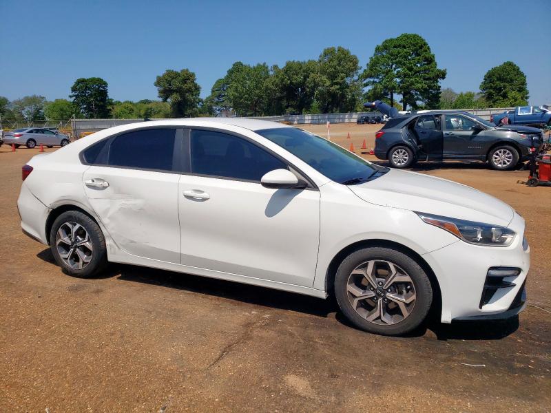 3KPF24AD0KE096400 - 2019 KIA FORTE FE WHITE photo 4