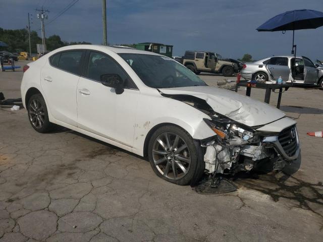 3MZBN1V32JM254114 - 2018 MAZDA 3 TOURING WHITE photo 4