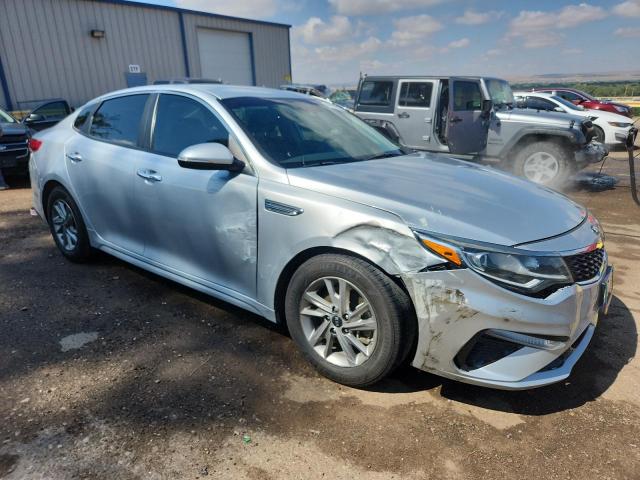 5XXGT4L3XKG327414 - 2019 KIA OPTIMA LX SILVER photo 4