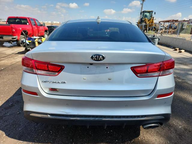 5XXGT4L3XKG327414 - 2019 KIA OPTIMA LX SILVER photo 6