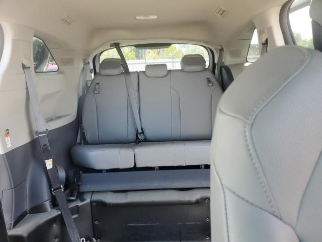 5TDJRKEC3NS080875 - 2022 TOYOTA SIENNA XLE SILVER photo 10