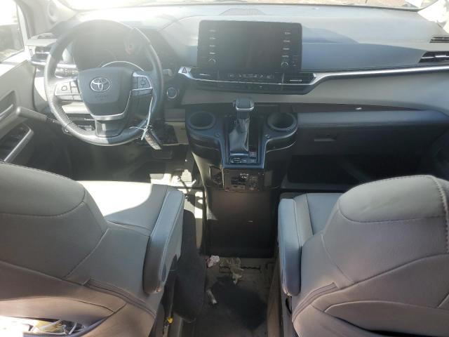 5TDJRKEC3NS080875 - 2022 TOYOTA SIENNA XLE SILVER photo 8