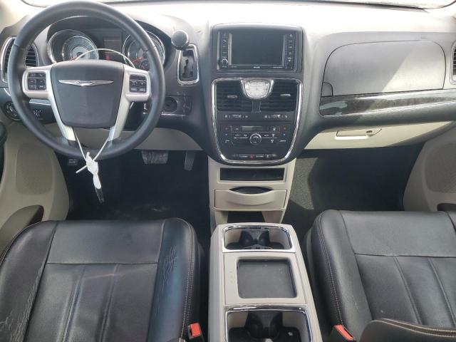 2C4RC1BG7GR292857 - 2016 CHRYSLER TOWN & COU TOURING GRAY photo 8