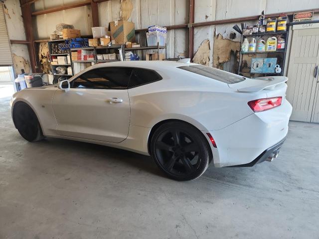 1G1FE1R72J0182134 - 2018 CHEVROLET CAMARO SS Weiß Foto 2
