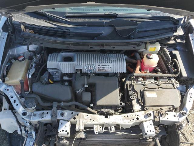 JTDKN3DU4F0452406 - 2015 TOYOTA PRIUS SILVER photo 11