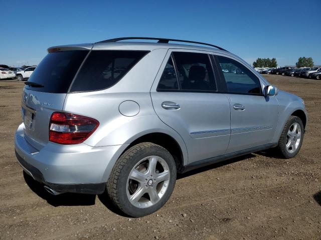 4JGBB22E18A397680 - 2008 MERCEDES-BENZ ML 320 CDI SILVER photo 3