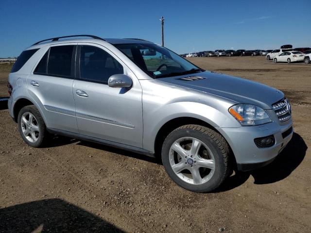 4JGBB22E18A397680 - 2008 MERCEDES-BENZ ML 320 CDI SILVER photo 4