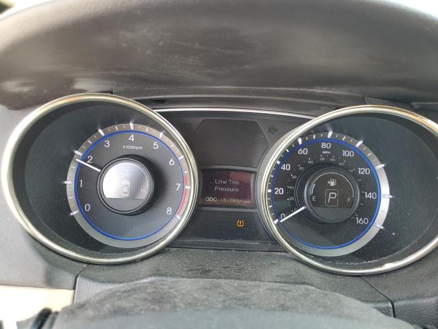 5NPEC4AB5CH484131 - 2012 HYUNDAI SONATA SE RED photo 9