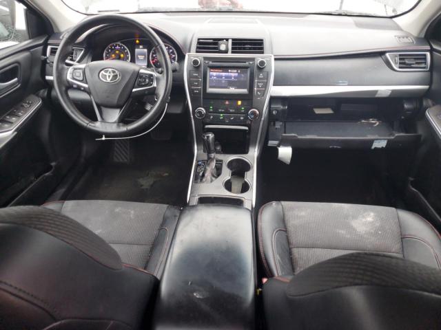 4T1BF1FK8HU716988 - 2017 TOYOTA CAMRY LE შავი ფოტო 8