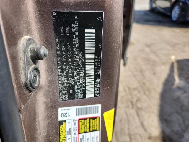 5TDYZ3DC2KS017025 - 2019 TOYOTA SIENNA XLE BROWN photo 13