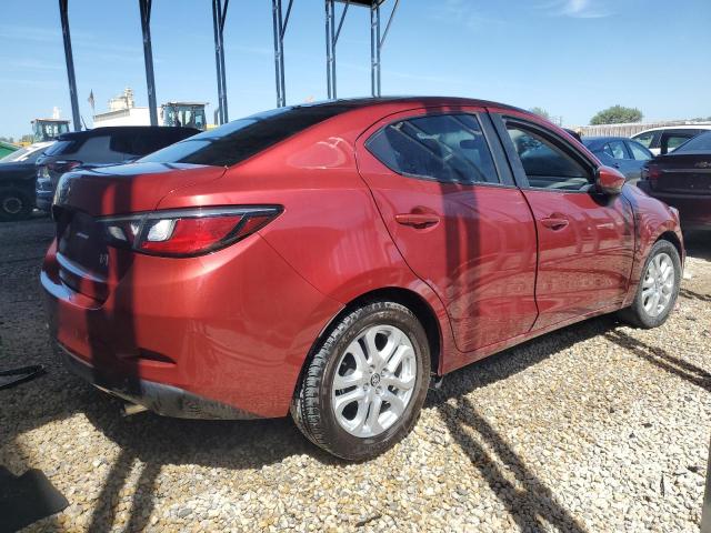 3MYDLBYV2JY302029 - 2018 TOYOTA YARIS IA Rot Foto 3