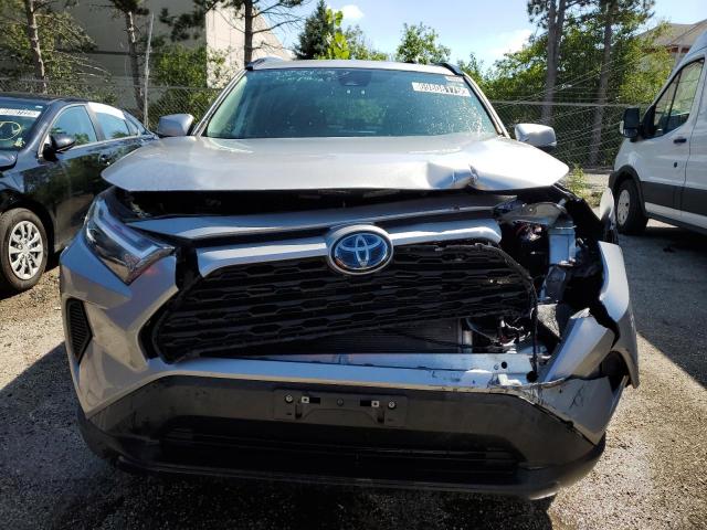 4T3RWRFVXNU078351 - 2022 TOYOTA RAV4 XLE SILVER photo 5