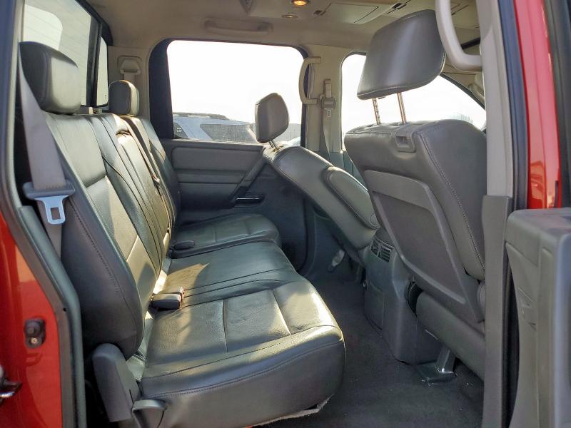 1N6BA07B36N564909 - 2006 NISSAN TITAN XE წითელი ფოტო 10