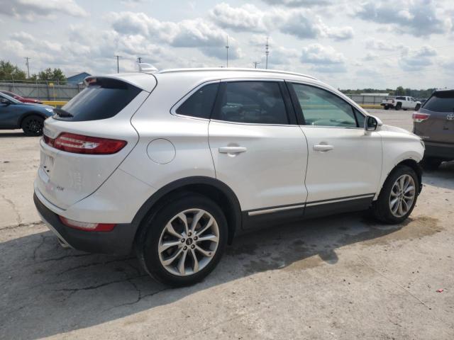 5LMCJ2C92JUL32637 - 2018 LINCOLN MKC SELECT Biały zdjęcie 3