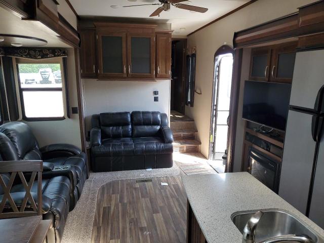 4YDF34026HA741668 - 2017 KEYSTONE MONTANA Braun Foto 5