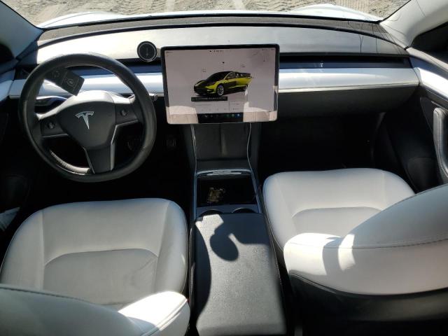 5YJ3E1EB1NF263055 - 2022 TESLA MODEL 3 Սպիտակ լուսանկար 8