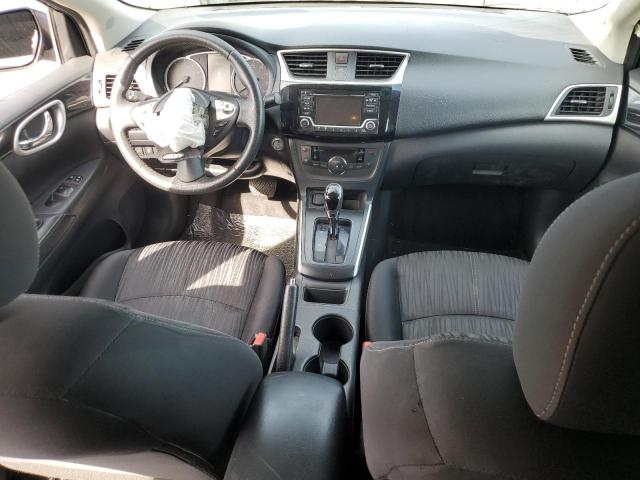 3N1AB7AP2JL647123 - 2018 NISSAN SENTRA S 蓝色 照片 8