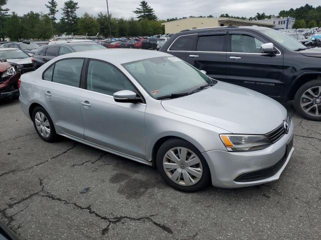 3VWDZ7AJ9BM361201 - 2011 VOLKSWAGEN JETTA SE SILVER photo 4