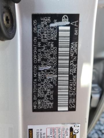 JTDBR32E760057653 - 2006 TOYOTA COROLLA CE ვერცხლისფერი ფოტო 13