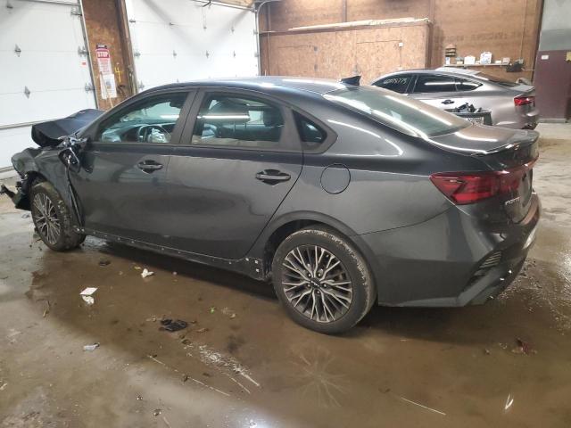 3KPF54AD9NE421704 - 2022 KIA FORTE GT LINE GRAY photo 2