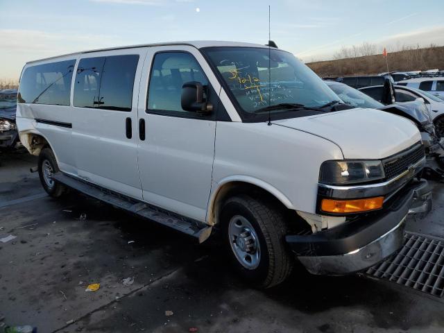 1GAZGPFG6K1235993 - 2019 CHEVROLET EXPRESS G3 LT WHITE photo 4