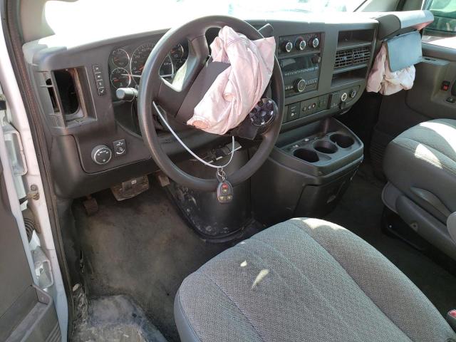 1GAZGPFG6K1235993 - 2019 CHEVROLET EXPRESS G3 LT WHITE photo 8