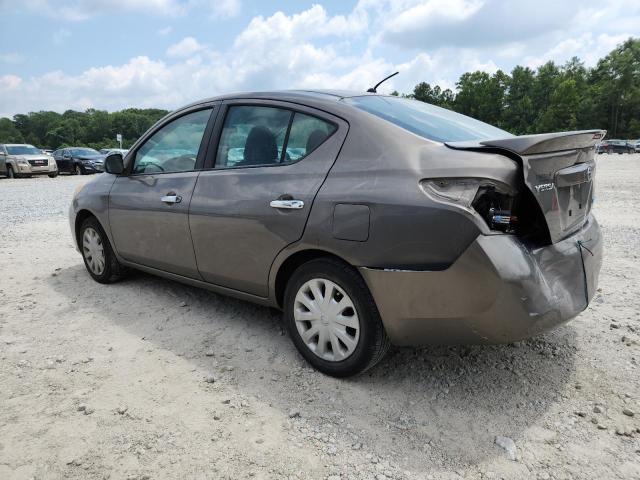 3N1CN7AP2DL841722 - 2013 NISSAN VERSA S GRAY photo 2