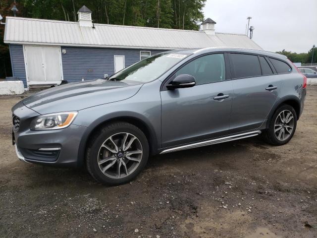 2017 VOLVO V60 CROSS PREMIER, 