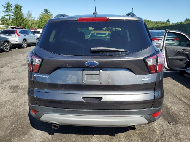 1FMCU9GD4JUC61717 - 2018 FORD ESCAPE SE ნაცრისფერი ფოტო 6