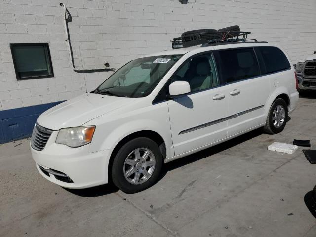 2013 CHRYSLER TOWN & COU TOURING, 